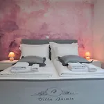 Jasmin Villa *