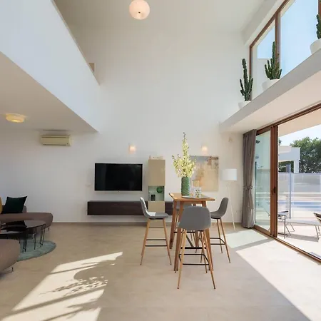 Jasmin * Rogoznica (Sibenik-Knin)