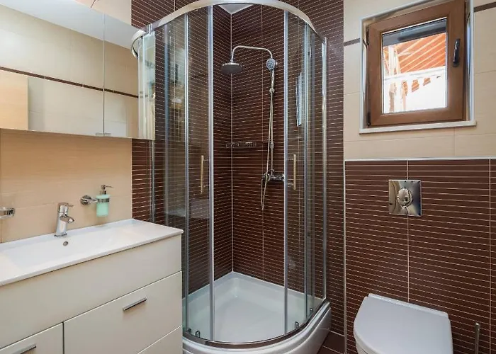 Jasmin Rogoznica (Sibenik-Knin)