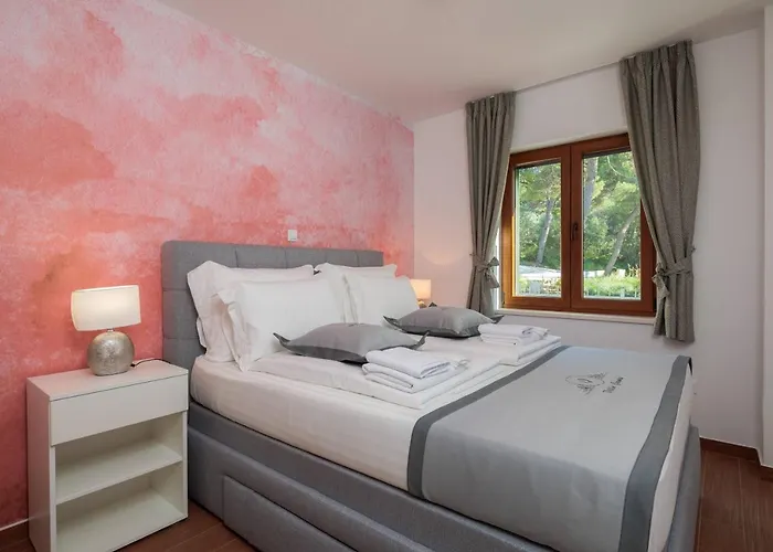 Jasmin * 로고즈니차