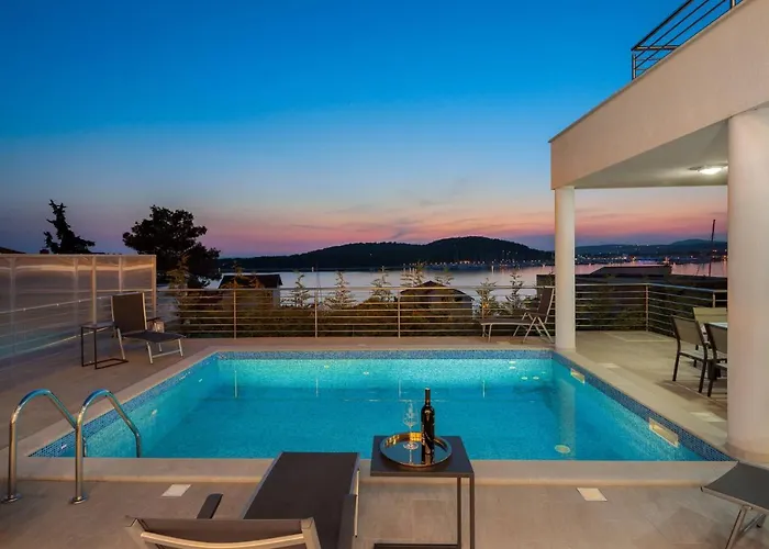 Jasmin * 로고즈니차